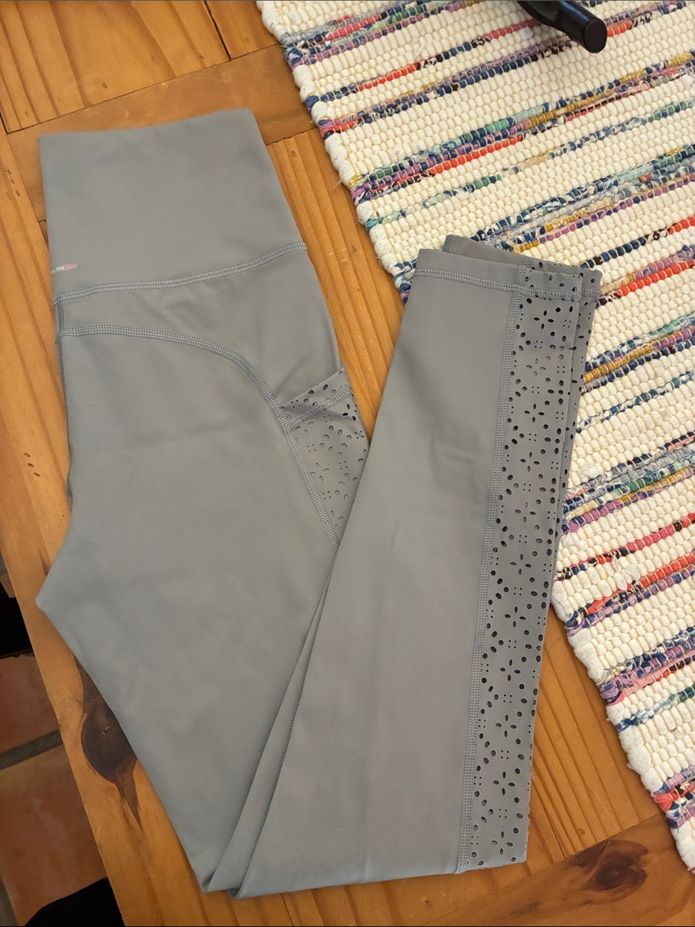 Aerie Active Leggings in Light Gray, med